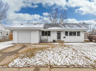 514 13th Ave W, Williston, ND 58801