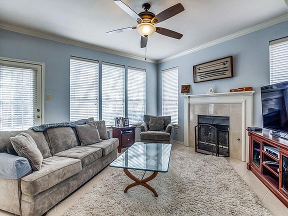 3rd image of 7536 Crested Butte Dr