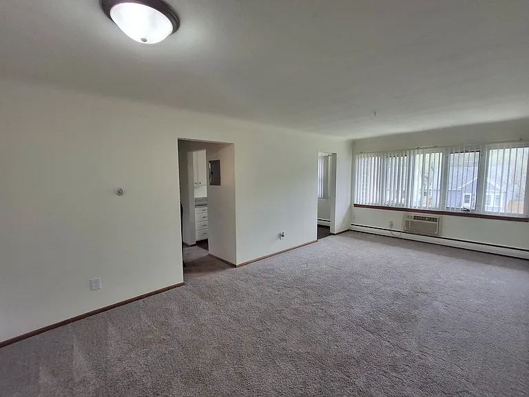 English Conway Place — Photo 56