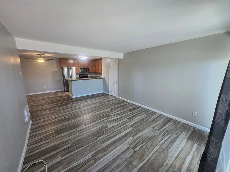 3454 Castle Glen Dr #113 — Photo 7