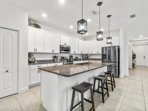 1841 SW Clambake Avenue, Port St Lucie, FL 34953