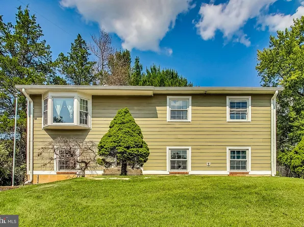 14189 Mapledale Ave, Woodbridge, VA 22193