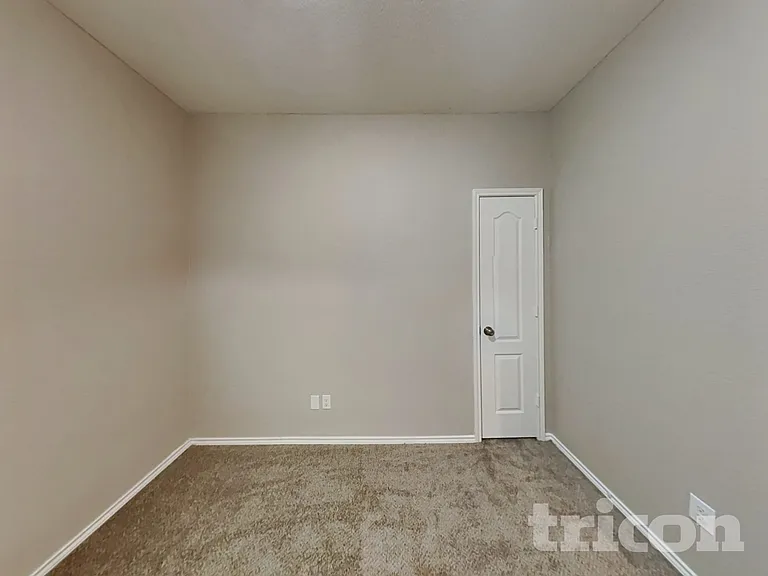 1034 Sundance Fort — Photo 14