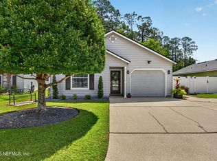 3067 Wavering Ln, Middleburg, FL 32068