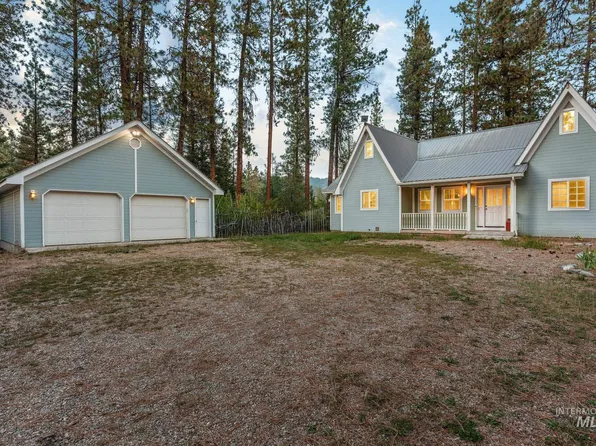 149 Scriver Woods Rd, Garden Valley, ID 83622
