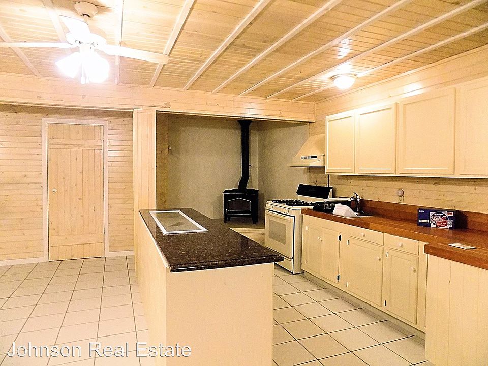 1st image of 1810 Simula Ln APT 2