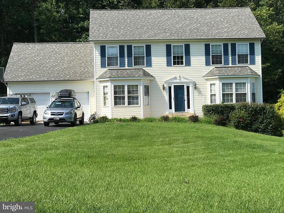 2nd image of 1726 Lottie Fowler Rd