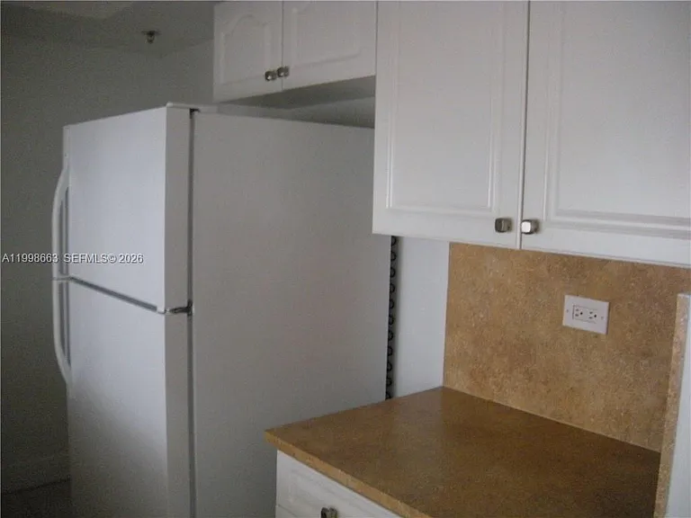 7545 E Treasure Dr #2K — Photo 10