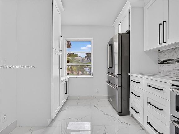 5th image of 18956 Argosy Dr