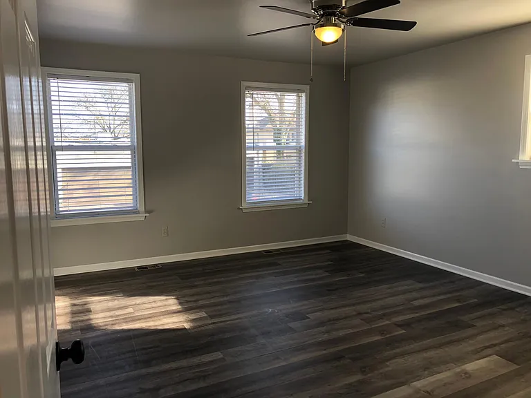 MASTER BEDROOM 15x13
