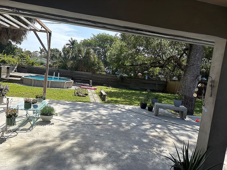 2nd image of 4640 SW 29th Ter