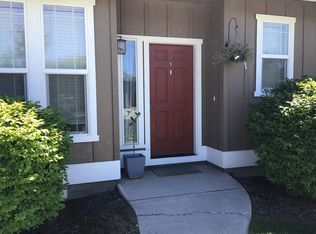 1052 NE Rambling Ln #1, Bend, OR 97701