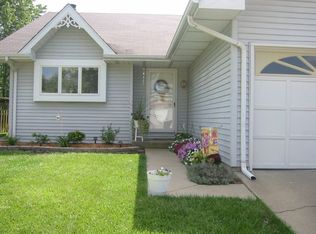 1114 Cobblestone Dr, Edwardsville, IL 62025