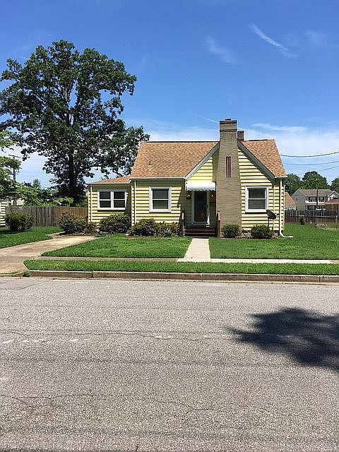 1st image of 1116 Evelyn St