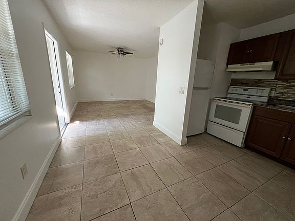 3rd image of 1130 N F St APT C
