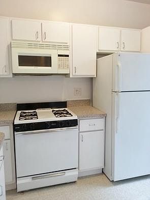 1st image of 4334 49th St APT 4B