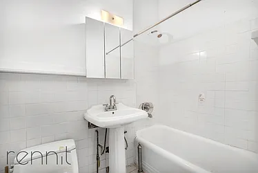 Rented by Rennit Inc.