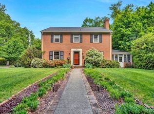 1869 Greenwood Rd SW, Roanoke, VA 24015