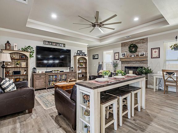 5th image of 9313 Wintergreen Ln