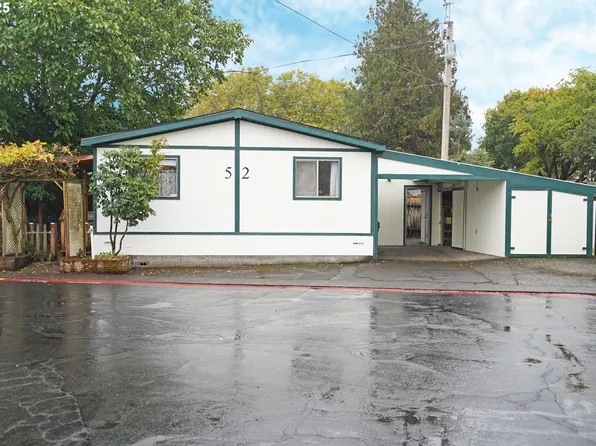 8951 SE Fuller Rd Unit 52, Happy Valley, OR 97086