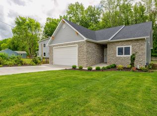 323 E Arlington St, Bangor, MI 49013