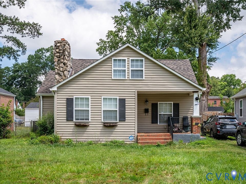 1st image of 2716 Maplewood Rd