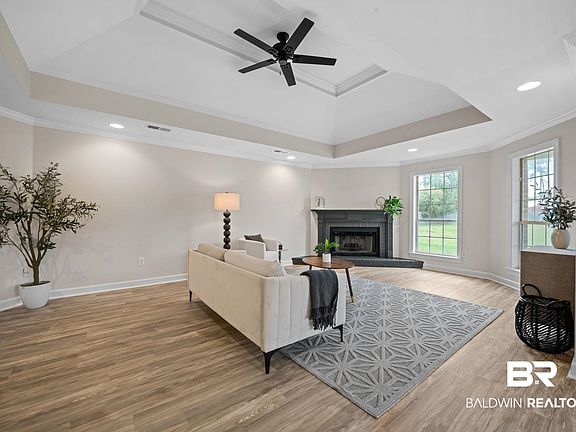 3rd image of 11667 Branchwood Dr