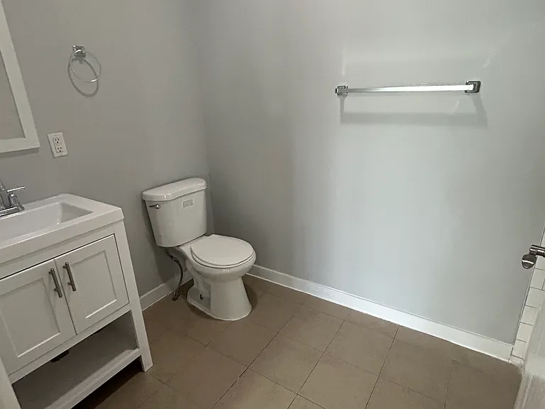 145 Hamilton Ave #306 — Photo 12
