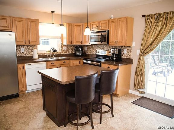 2nd image of 248 Meadowlark Dr