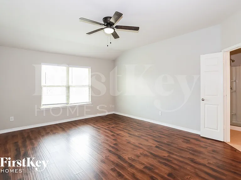 1417 Villa Paloma Blvd — Photo 7