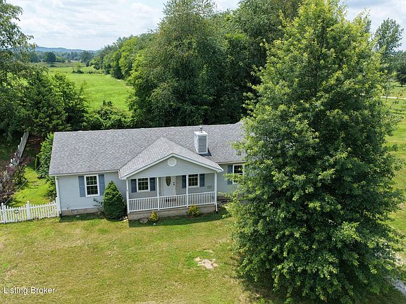 3rd image of 237 Cherry Blossom Dr
