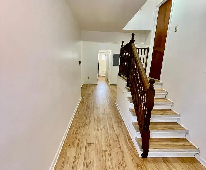 6350 Forward Ave #25 — Photo 41