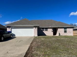 4404 W Broadway St, Muskogee, OK 74401