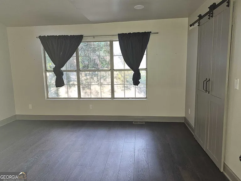 1020 Hampton Hill Ct — Photo 21