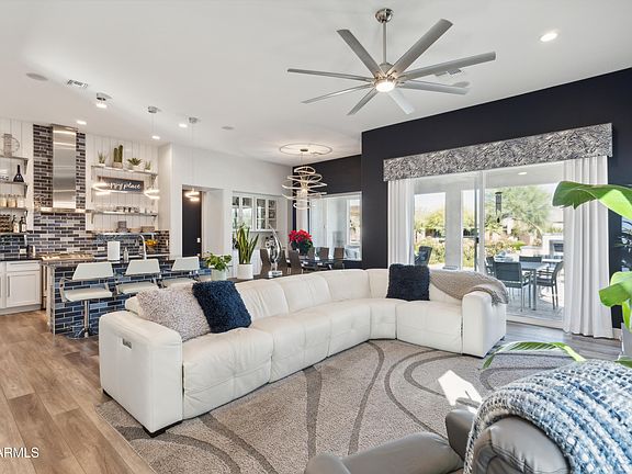 5th image of 4414 W JACARANDA Drive
