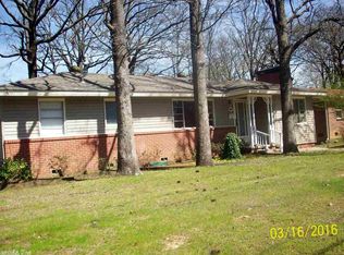 910 Country Club Rd, Sherwood, AR 72120