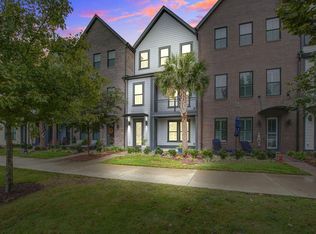 1560 Hancock St #B-4, Mount Pleasant, SC 29464