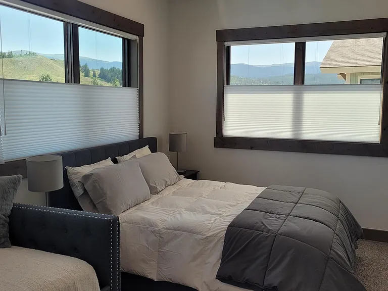 211 Hay Meadow Dr — Photo 5