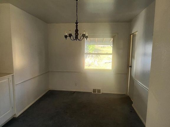 5th image of 102 Cedarmere Rd