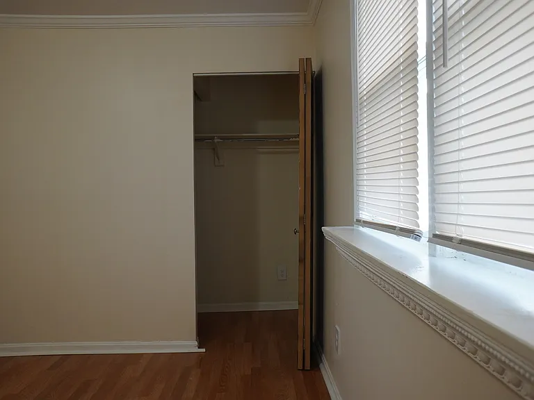 2747 Iverson St — Photo 14