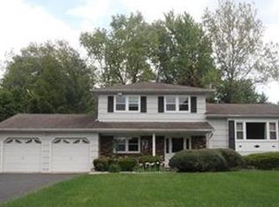 7 Eileen Ct, East Brunswick, NJ 08816