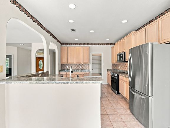 5th image of 13870 ADOBE WALLS CT