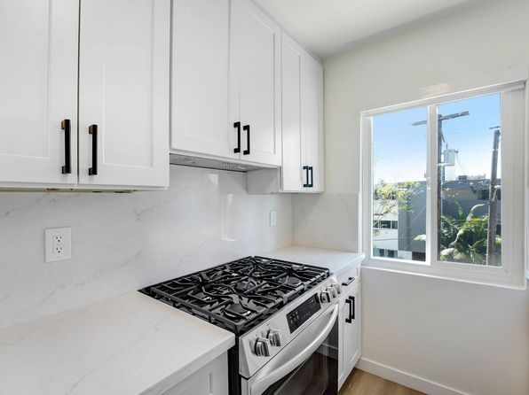 8741 Shoreham Dr APT 10