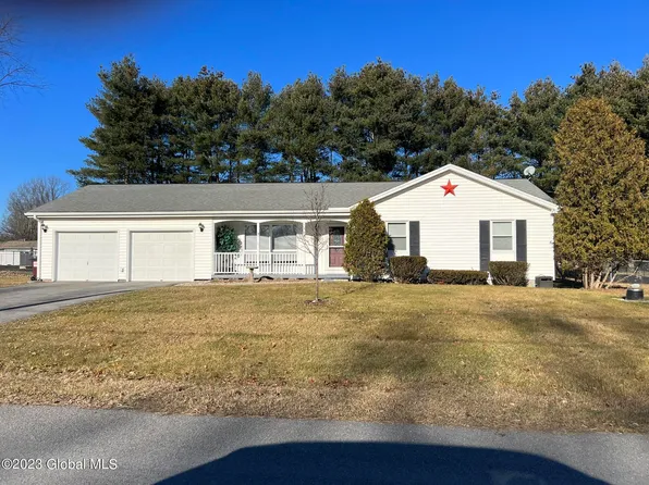 43 Perkins Drive, Hudson Falls, NY 12839