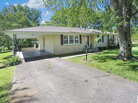 5th image of 151 Glendale Dr