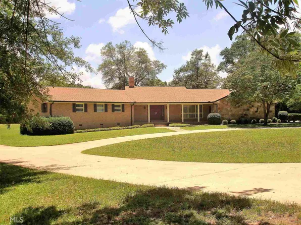 508 Briarcliff Rd, West Point, GA 31833