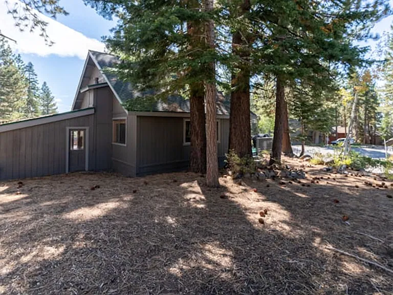 935 Dorcey Dr — Photo 12
