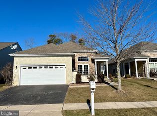 7 Vineyard Way, Barnegat, NJ 08005
