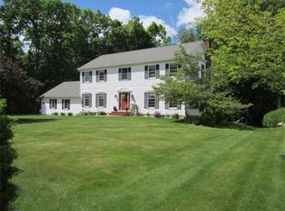 47 Evergreen Dr, East Longmeadow, MA 01028