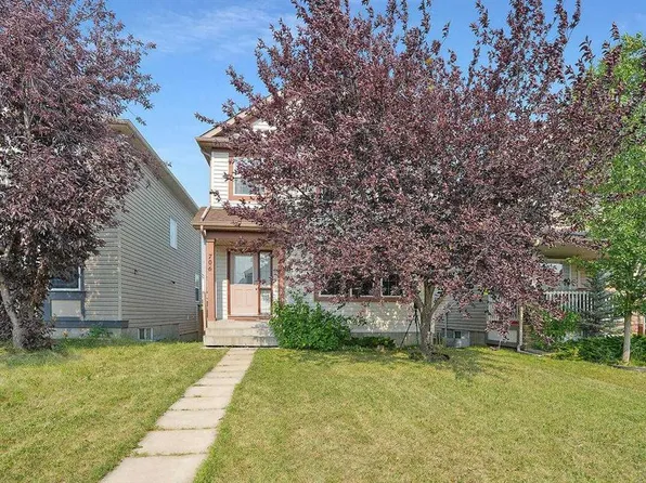 706 W Everridge Dr SW, Calgary, AB T2Y 4W5